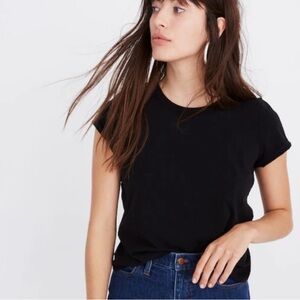 🛍️ 3/$30 Madewell Black T-Shirt